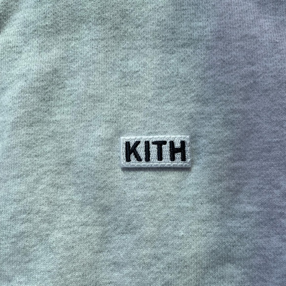KITH Mockneck Crewneck Sweatshirt Light Grey Sz S 100% Cotton Heavyweight - Picture 5 of 11
